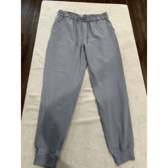 Lululemon Stretch High Rise Relaxed Fitting jogger - Picture 3 of 8